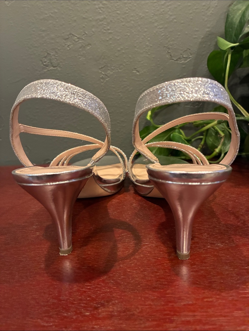 Size 8.5 Nalda Heels - I. Miller Silver Sparkly Elegant Strappy Sandals (ABBA) - Picture 11 of 16